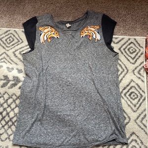 Free people gray teeshirt with embroidered tiger detail